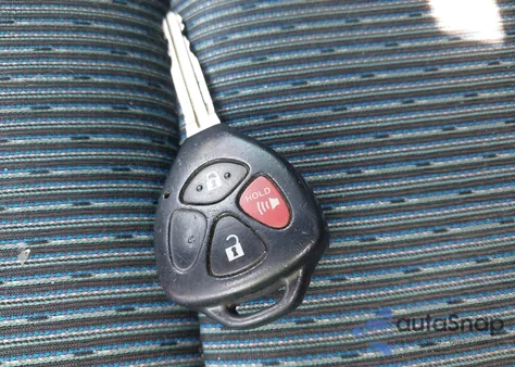 2012 Toyota Yaris Se from USA, damaged, VIN JTDKTUD33CD533792